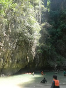Spiaggetta all'interno della Emerald Cave