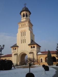 Magnifica porta di ingresso alla zona della Cattedrale Ortodossa