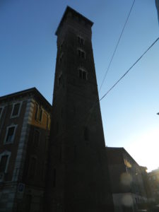 Torre Troiana, purtroppo contro la luce del sole