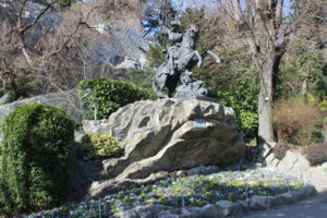 Statua di Philis de la Charce nei Jardins des Dauphins