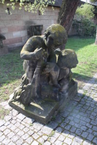Statua all'interno del Burgmeistergarten