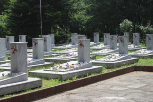 Scorcio del piccolo cimitero per le vittime della seconda guerra mondiale