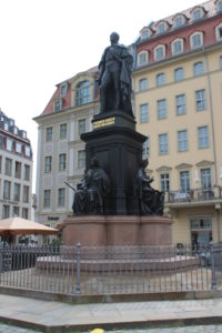Friedrich August II°
