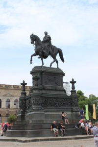 Monumento a Re Giovanni di Sassonia