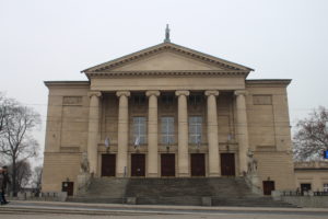 Gran Teatro "S. Moniuszki"