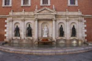 Fontana in Piazza del Patriarca