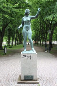 Statua nel parco Kungsgatan
