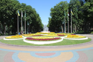 Gorky Park - appena dopo il precedente ingresso