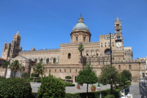 Cattedrale di Palermo - vista frontale