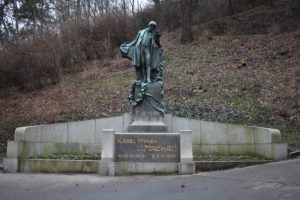 Statua per Karel Hynek Macha