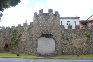 Uno dei tanti scorci delle mura di Rieti